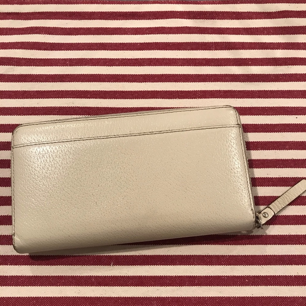 Kate Spade Wallet - Picture 3 of 6